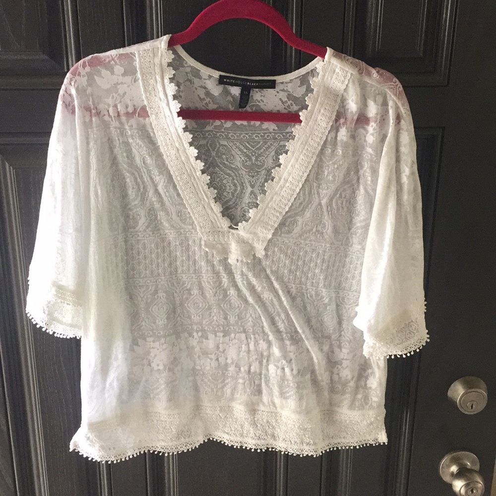 White House Black Market Top.  XS